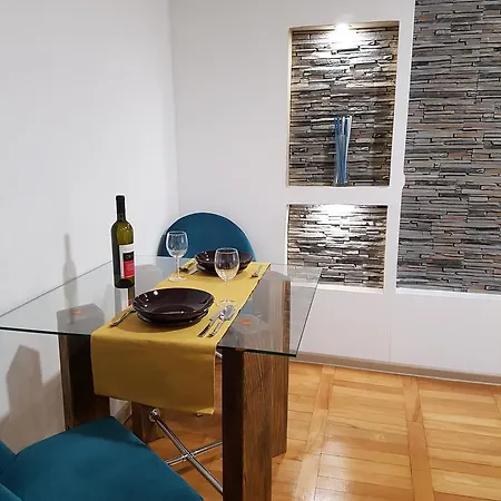 Апартаменты Woodstone